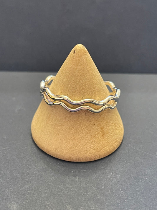 Double Wave Ring